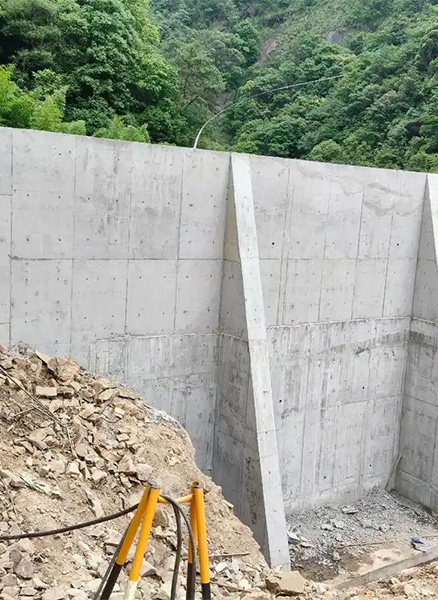 邯郸魏县重力式挡土墙